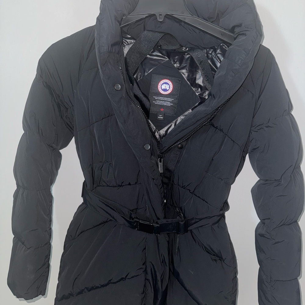 Canada Goose Women's Belted Black Puffer Coat